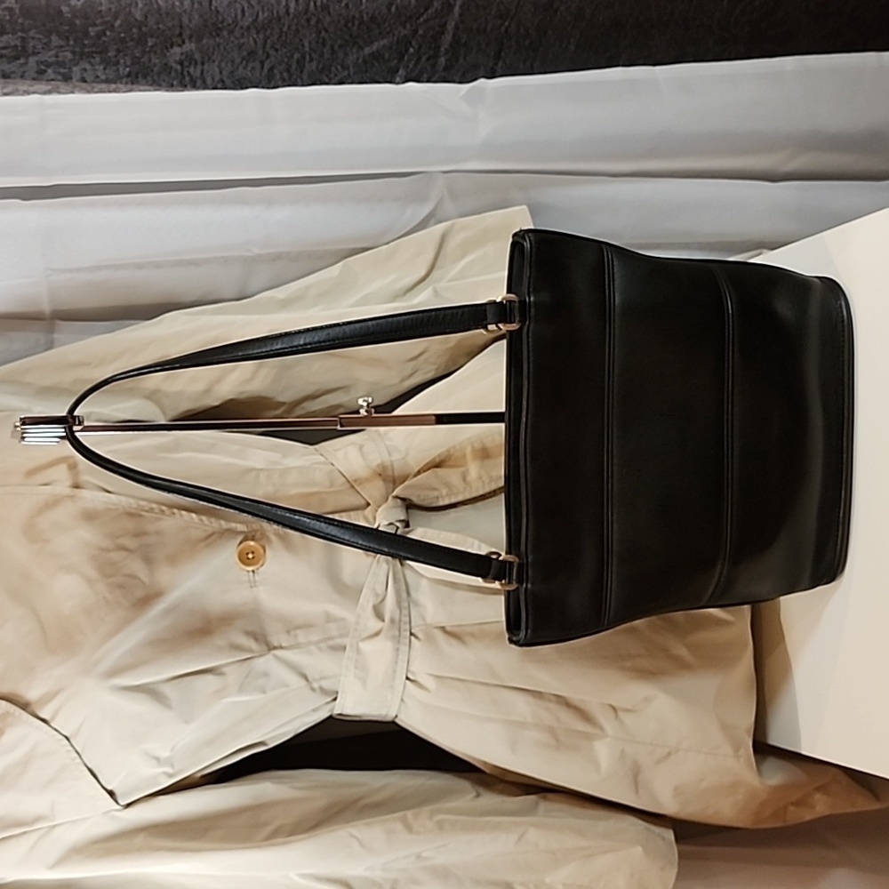 Vintage Coach Tribeca Shopper  #9098 - Picture 2 of 11